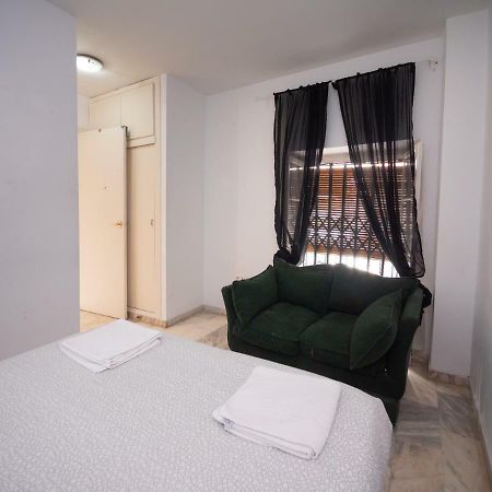 Apartamentos Arc House Sevilla Buitenkant foto
